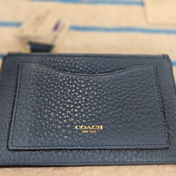 Brand New Coach Wallet Light Blue Leather - Picture 2 of 4